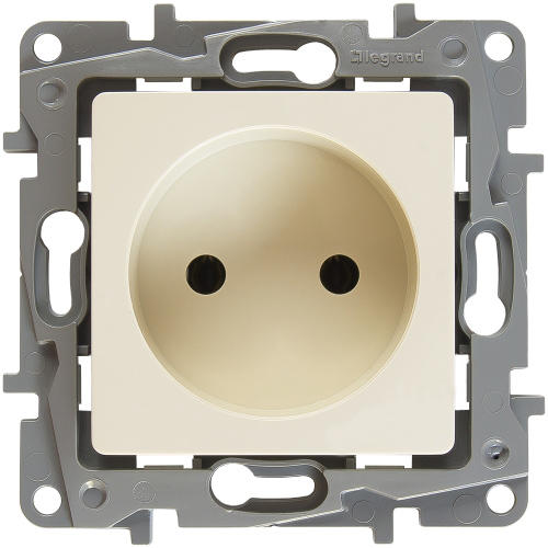 Legrand  Etika  Слоновая Кость Розетка механизм 2К 16А 250В 672320