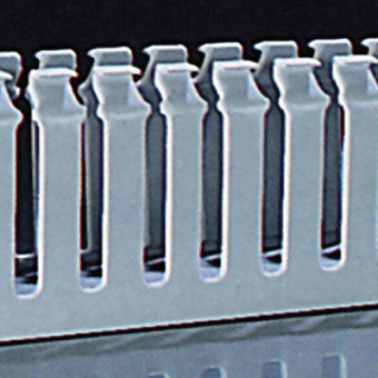 Короб перфорированный, серый TD 75x75  DKC 08110 (кратно 2)